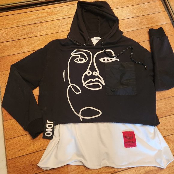 Eternellle Tops - HOODIE: EXCEPTIONAL!